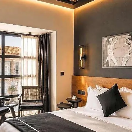 The Local House Otel 5*